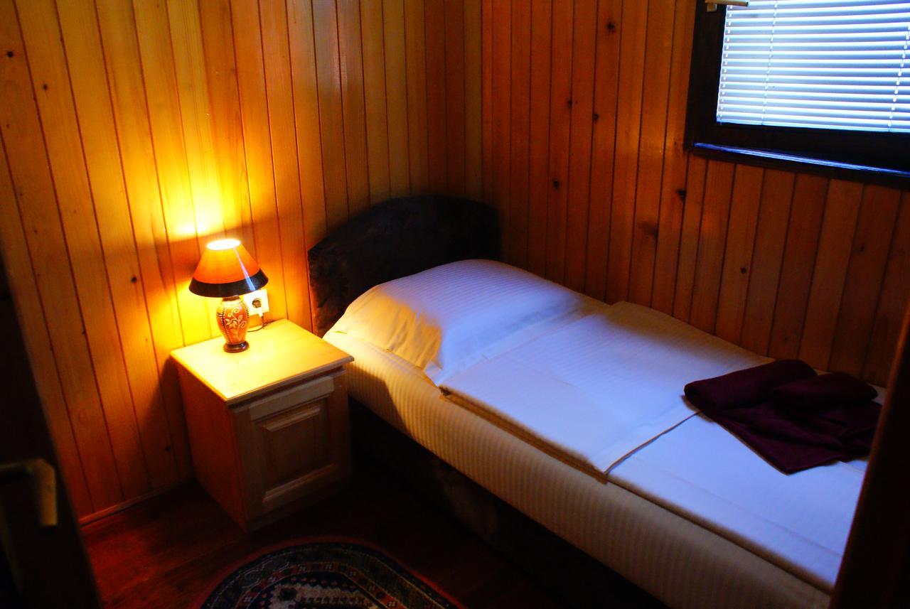 Dobrilovina Hotel Ravnjak חדר תמונה